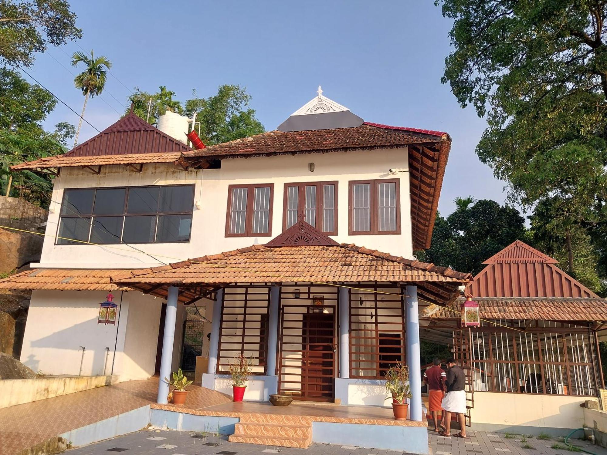 Stayberries River Rock Villa Athirapilly Kizhake Chālakudi Kültér fotó